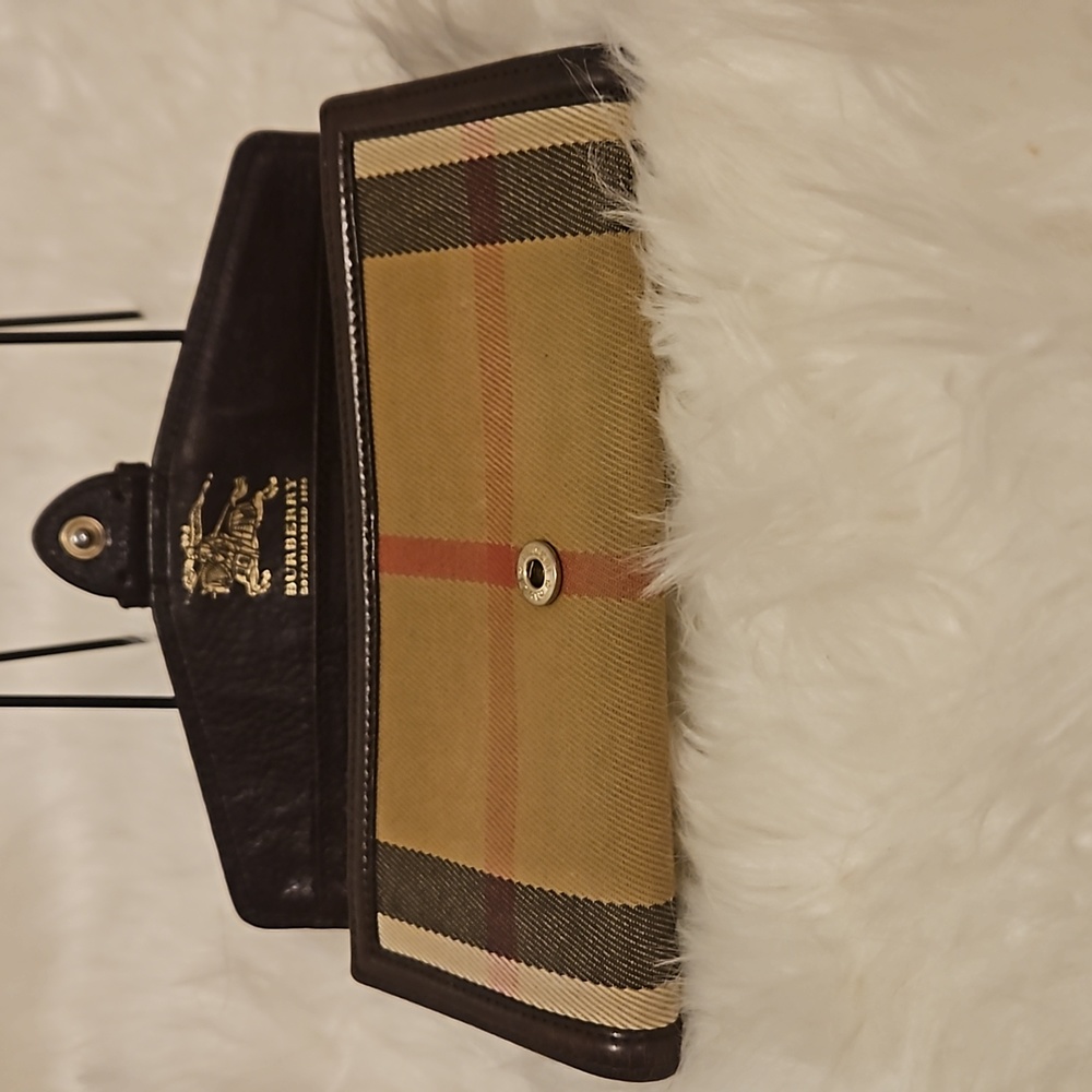 Burberry Tan Plaid Canvas Wallet with Dark Brown Leather Buckle - Picture 7 of 13
